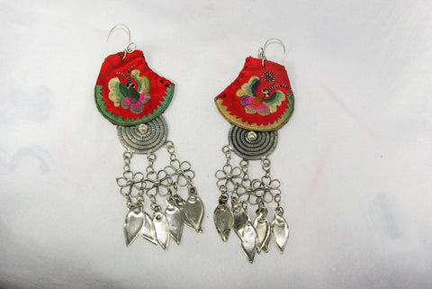 Earrings - Extra large - Embroidered butterfly pattern with circle charm and dangling leaves