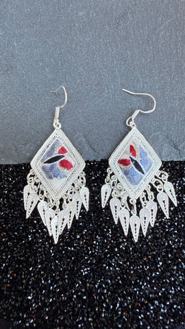 Diamond Shaped Earring