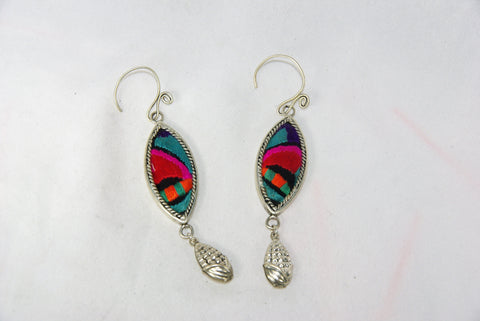 Eye-Shaped small earrings with tribal charm