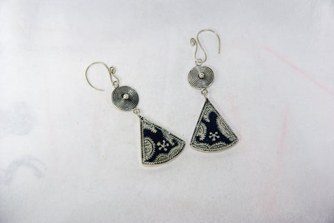 Triangular small earrings with tribal charm reversed