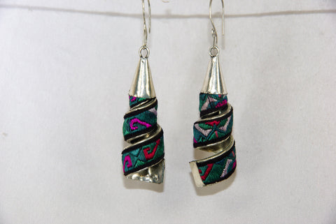Earrings Large - spire-shaped with embroidery
