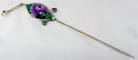 Hairpin - Eye-shaped embroidered with a bell and scrolls